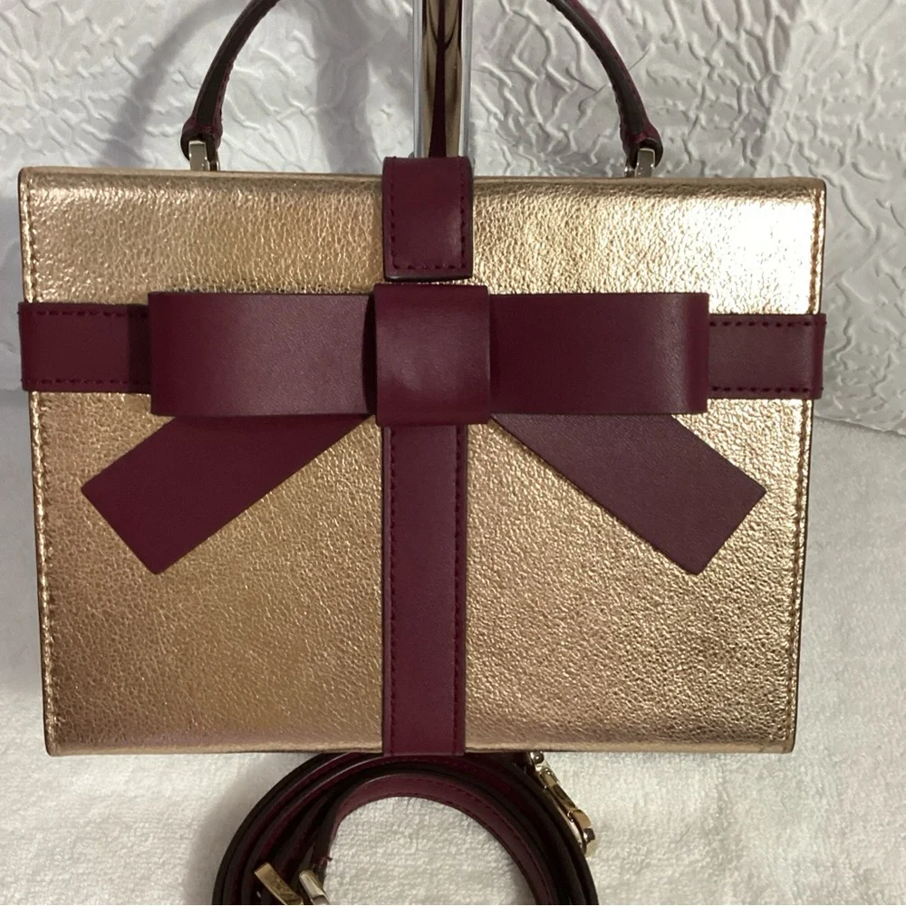 Kate Spade Wrapping Party Rose Gold Gift Box Bow Leather Novelty Bag